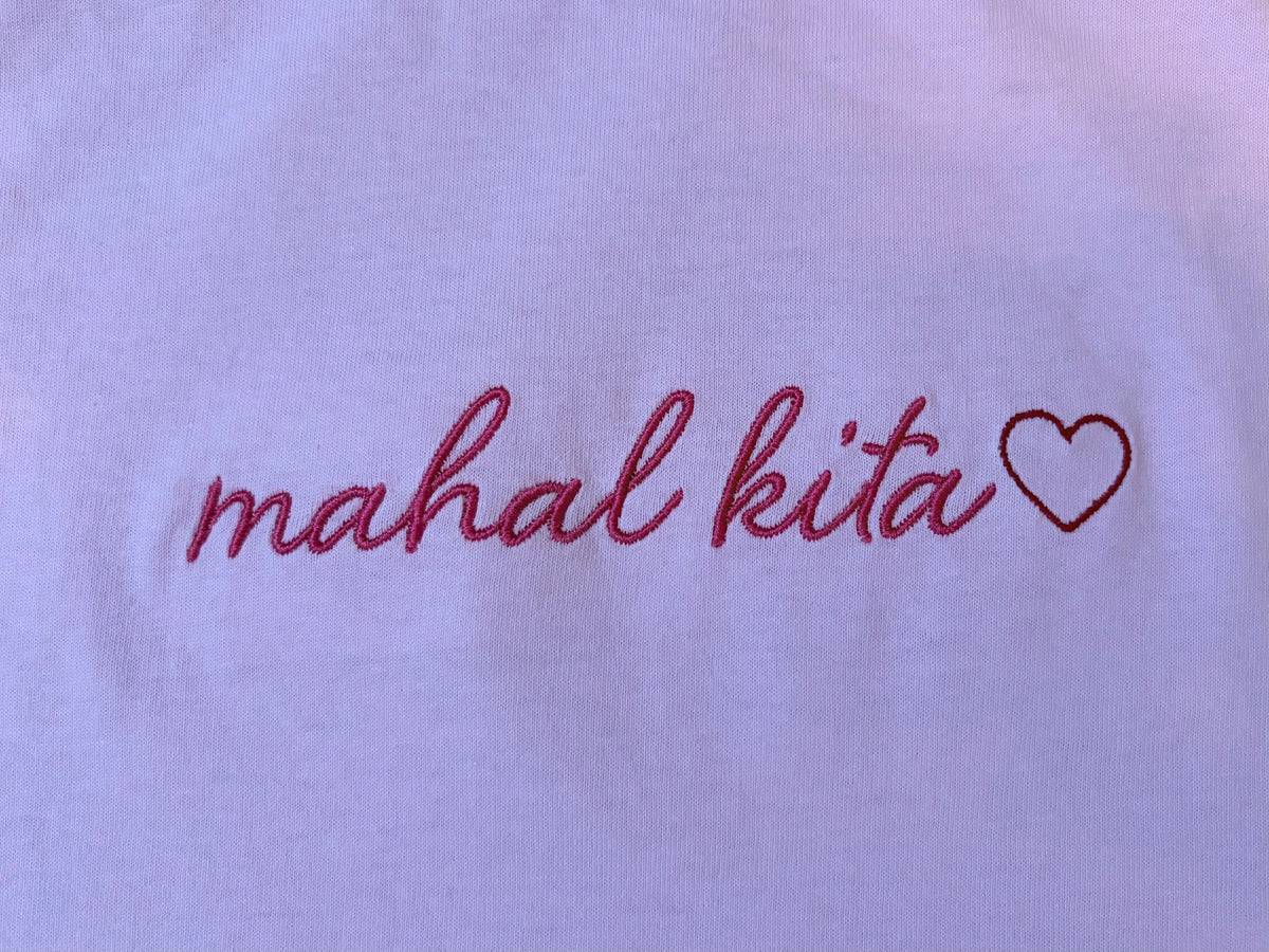 Mahal Kita tee